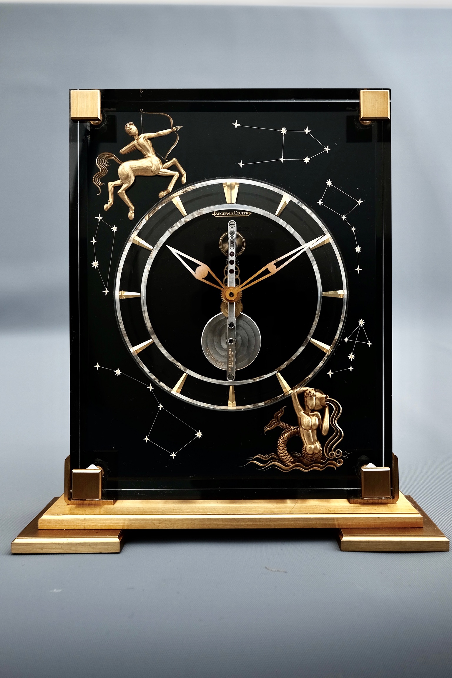 jaeger lecoultre clocks